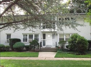 26-02 High St APT A, Fair Lawn, NJ 07410