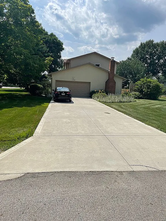 11789 Covington Ct NW photo 1