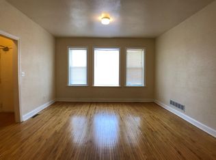 405 E 35th St #1, Minneapolis, MN 55408