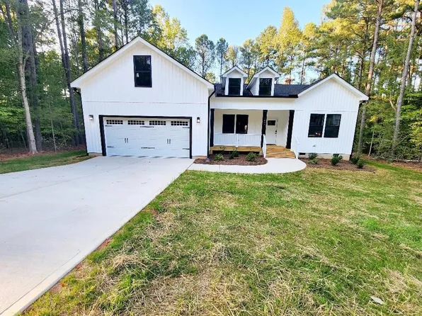 1427 Sagamore Dr, Louisburg, NC 27549