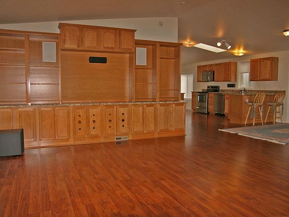 3rd image of 1814 139th Street Ct E