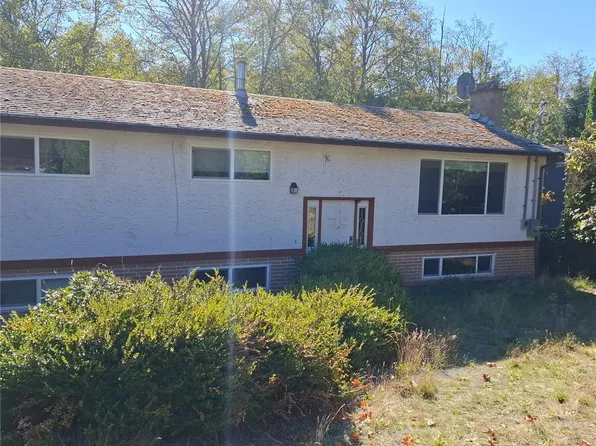 3430 Hammond Bay Rd, Nanaimo, BC V9T 1E6
