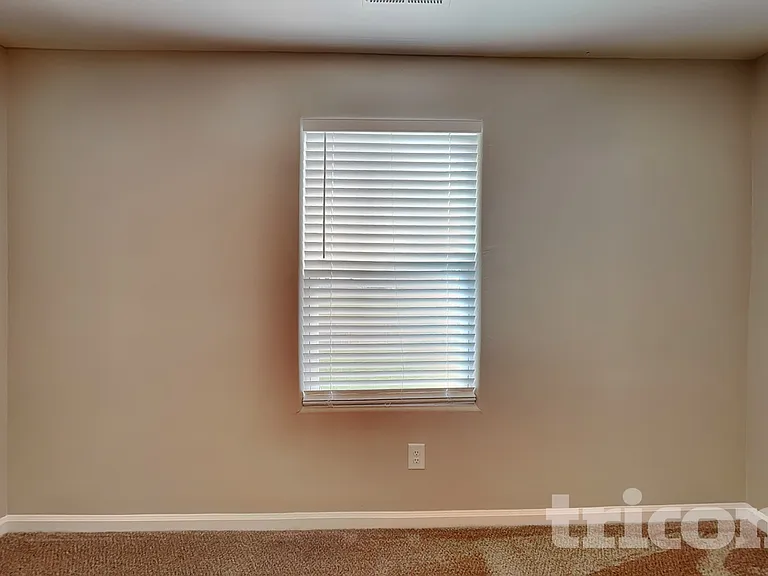 1225 Standing Oak Dr — Photo 10