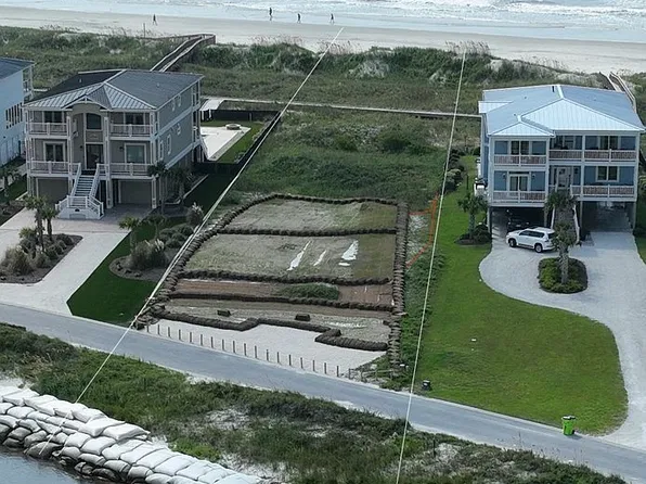 1836 E Main St, Sunset Beach, NC 28468