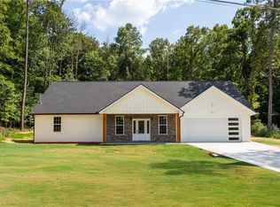 133 E Clinton Dr, Rome, GA 30165