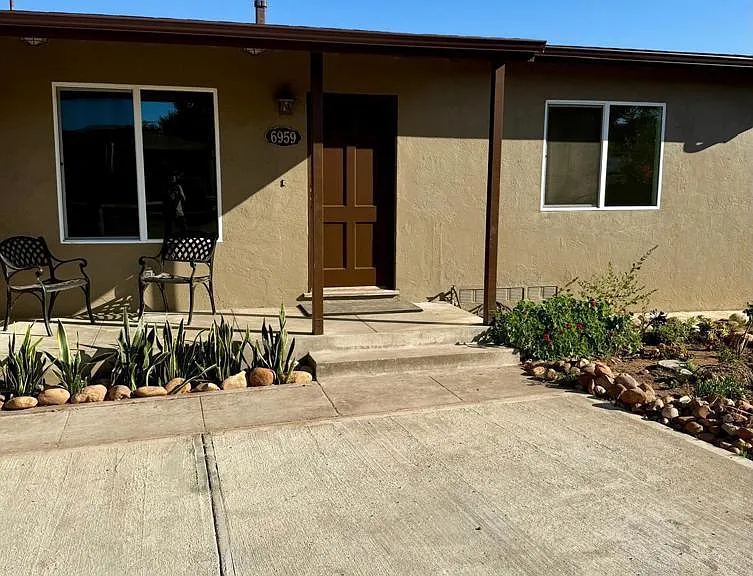 6959 Colorado Ave — Photo 2