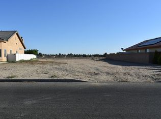 14902 Rivers Edge Rd, Helendale, CA 92342