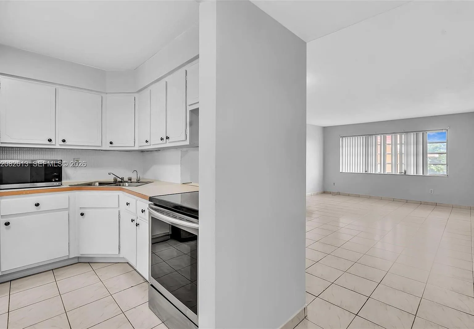 Second Horizons Condo — Photo 4