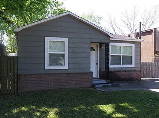 2116 N Houston Ave, Pearland, TX 77581