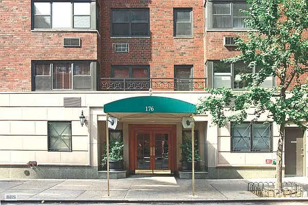 Sold by Brown Harris Stevens | media 23