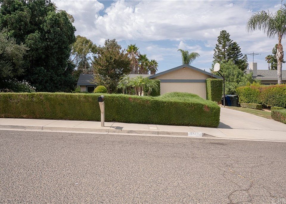 1st image of 6149 Bluffwood Dr