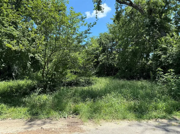 1507 W Owings St, Denison, TX 75020