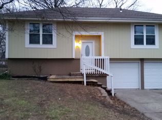 505 S Cleveland Ave, Belton, MO 64012