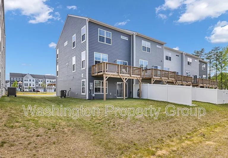 4013 Singerville Ct — Photo 44