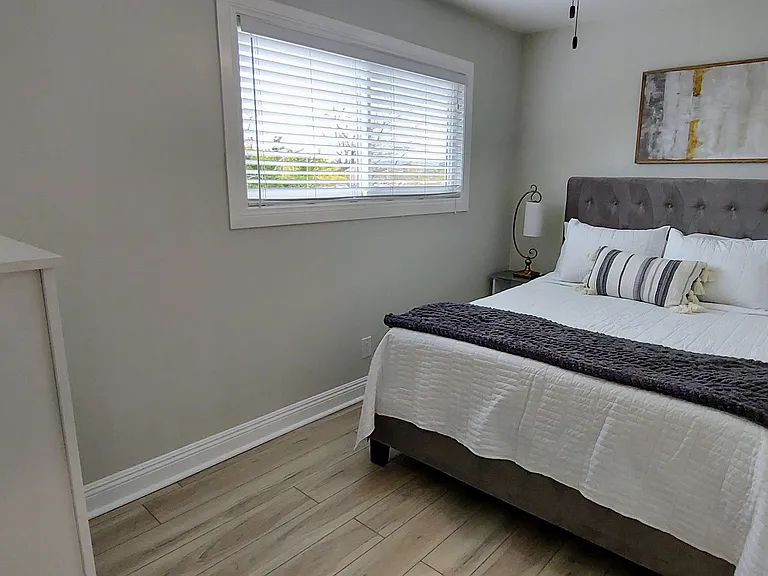 1295 Harold Ave — Photo 16
