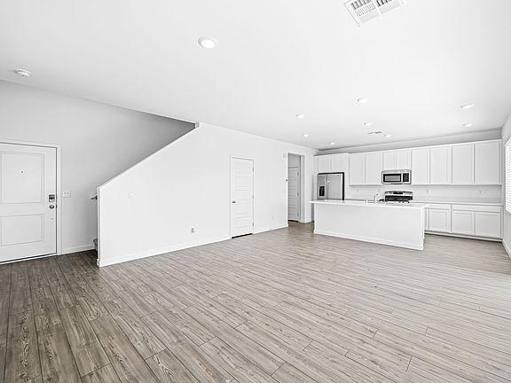 4 web or mls Lennar 2647 Marlette Ave 4
