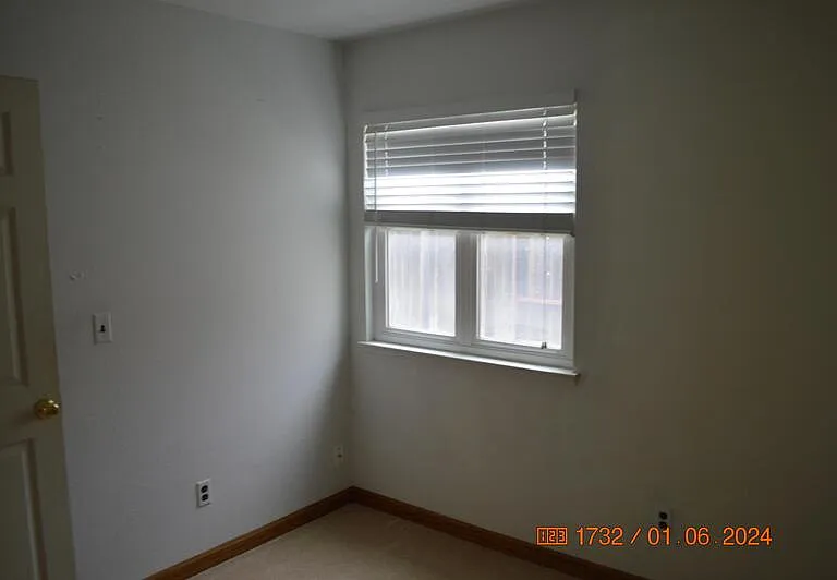 1561 Spring Ct — Photo 27