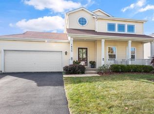 1855 Bluestem Cir, Aurora, IL 60504
