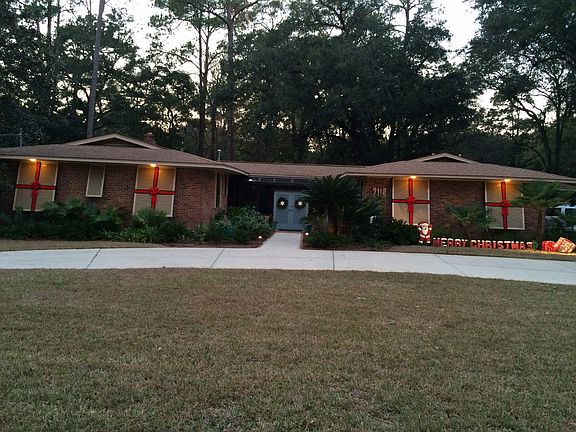 2nd image of 2110 E Randolph Cir