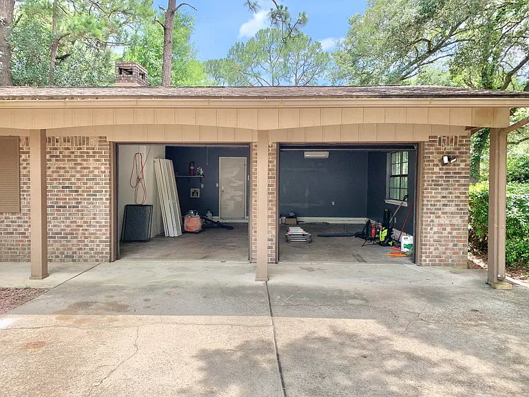 317 Somerset Dr — Photo 45