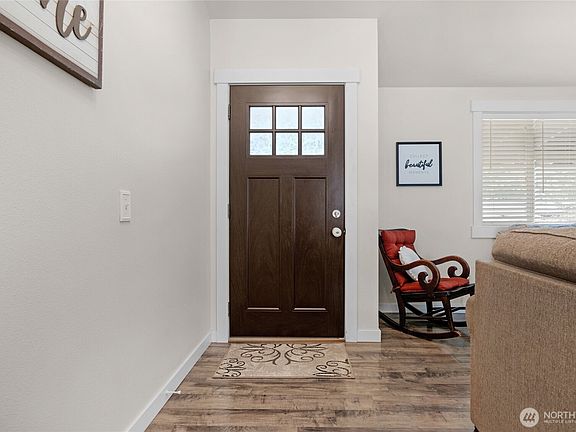 3rd image of 12600 54th Avenue NE