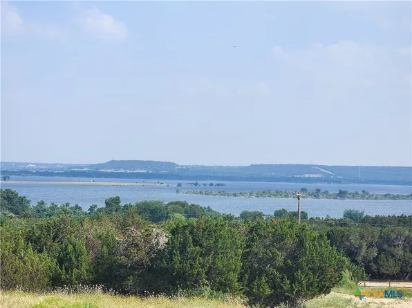 1926 Fall Creek Dr, Harker Heights, TX 76548