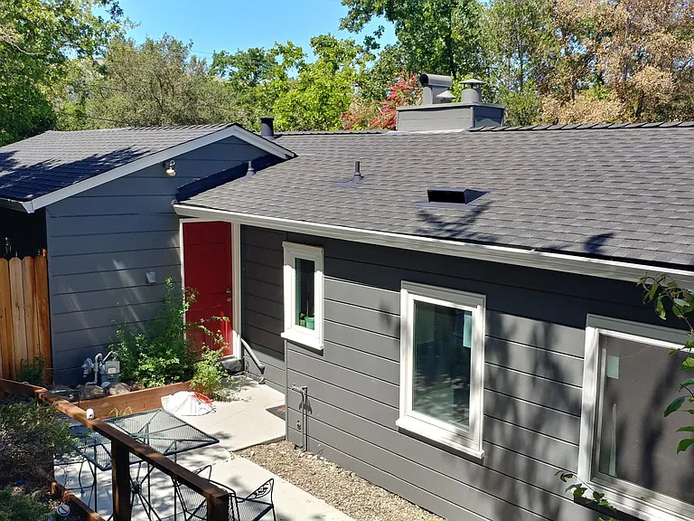 925 Hawthorn Dr — Photo 26
