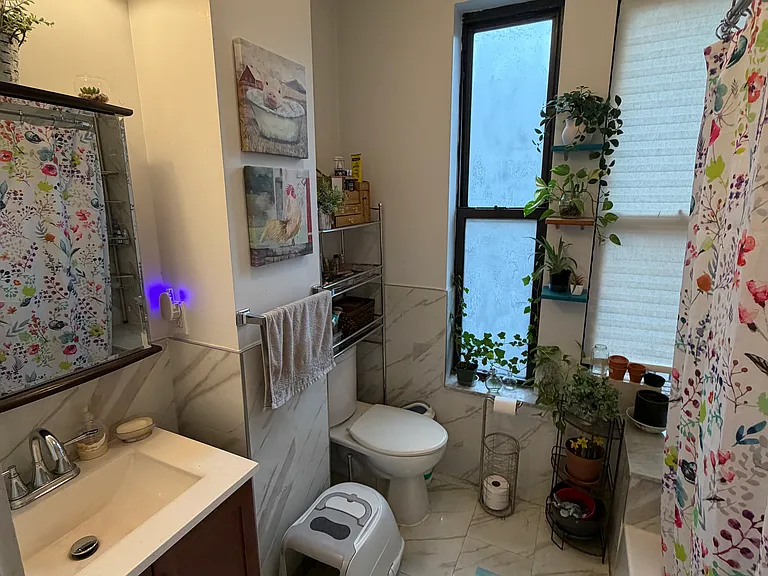 513 E 81st St #5RE — Photo 6