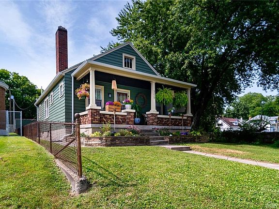 2nd image of 305 Edgar Ave