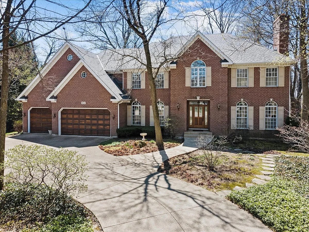 912 Julian Ct photo 1