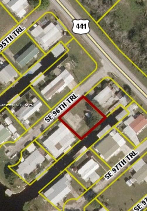 2nd image of 7916 SE 96th Trl