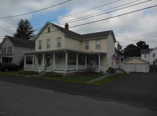 101 Avenue I, Matamoras, PA 18336