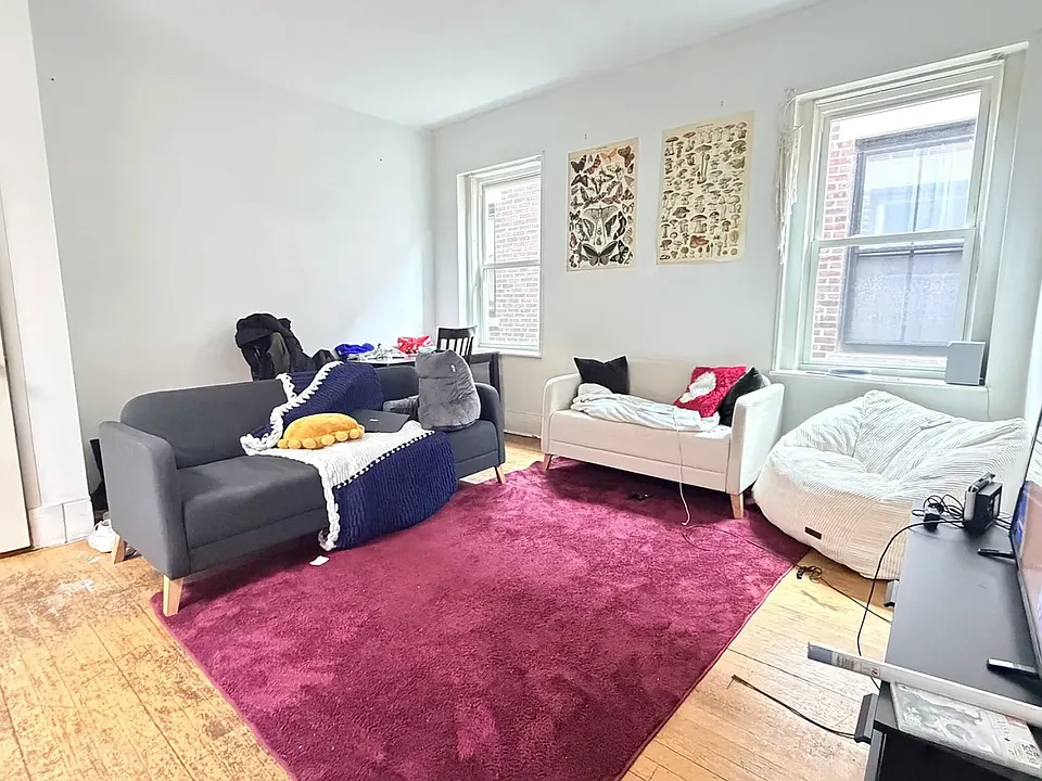 17 Aberdeen St