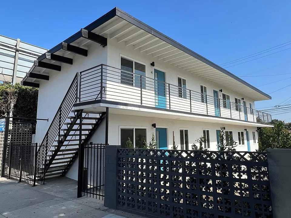 6320 Long Beach Blvd #6