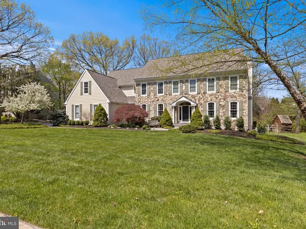 705 Turnbridge Ln, Wayne, PA 19087