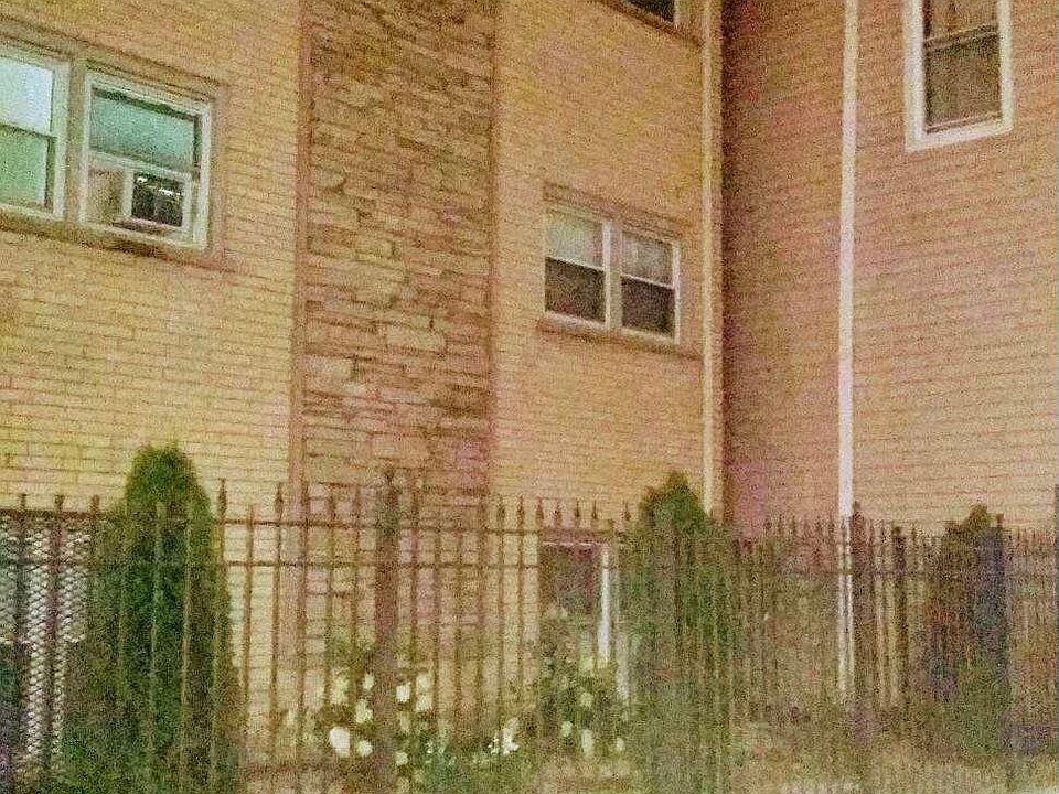 1st image of 5916 W Fullerton Ave #2R