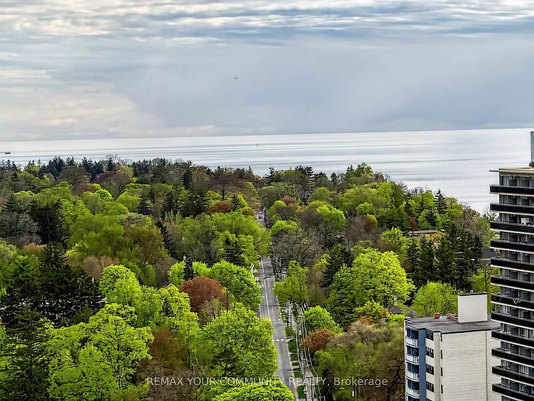 2075 Lakeshore Rd #1607 — Photo 32