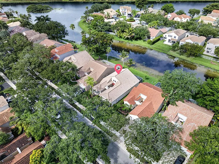 1520 Seabay Rd — Photo 126