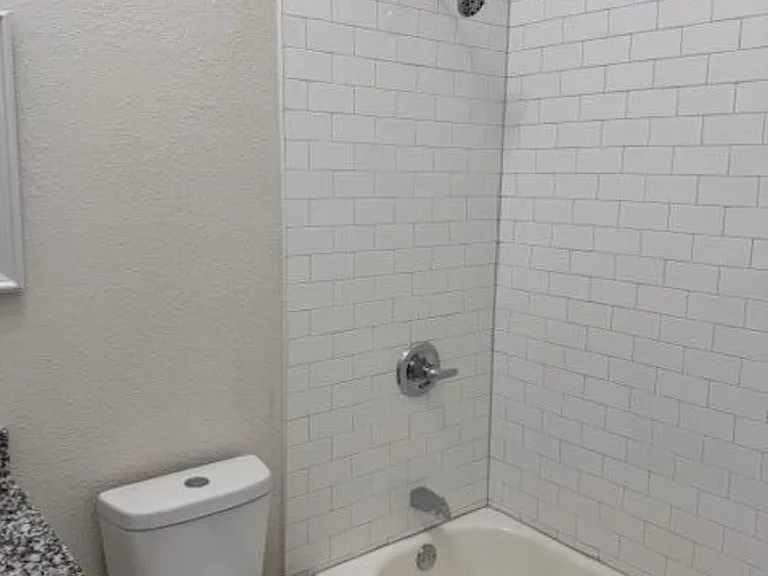 2414 San Diego Ave — Photo 11