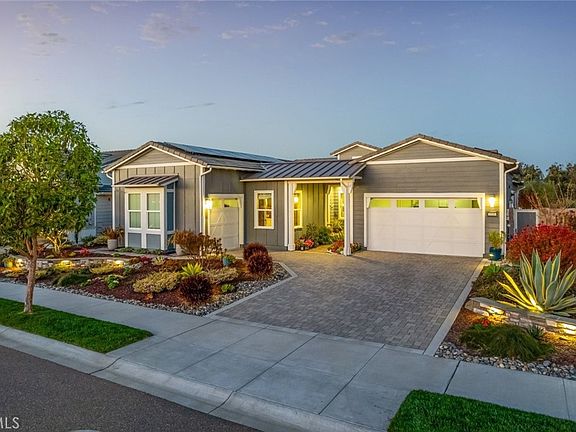 2nd image of 1535 Eucalyptus Rd