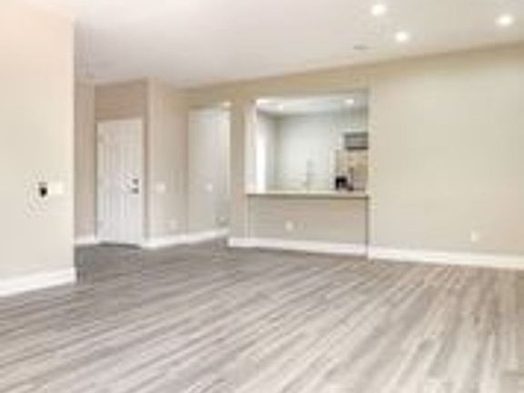 3rd image of 7020 Dipper Ave