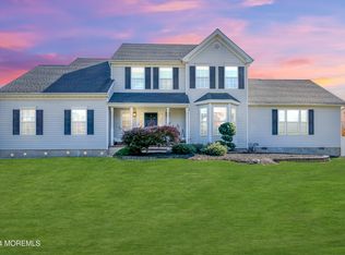 1 Starling Ct, Jackson, NJ 08527