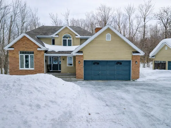 11 Limbert Rd, McDougall, ON P2A 2W9