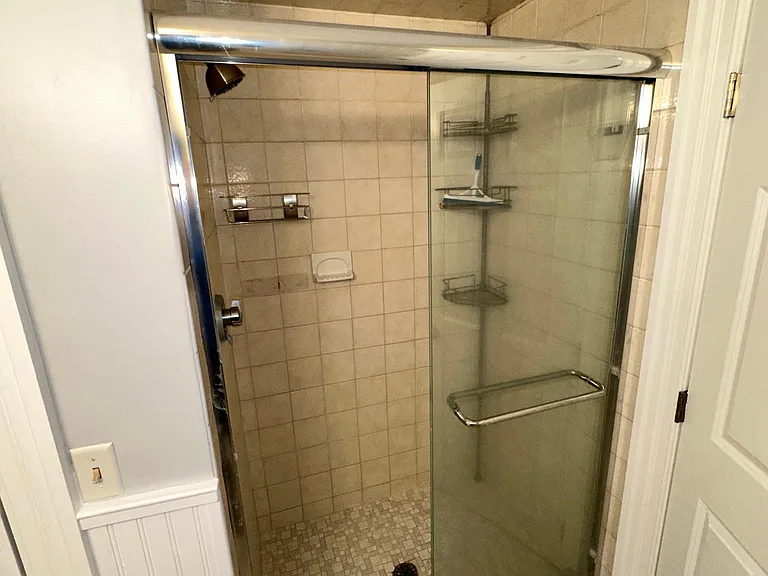 2677 Boston Post Rd #A — Photo 17