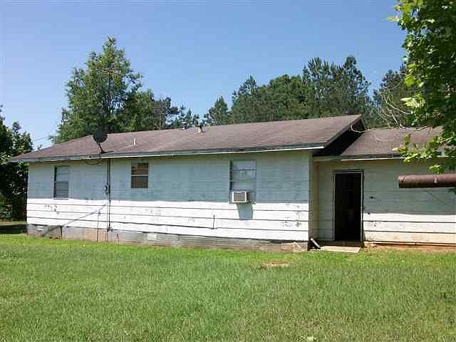 2nd image of 308 SE 2nd St