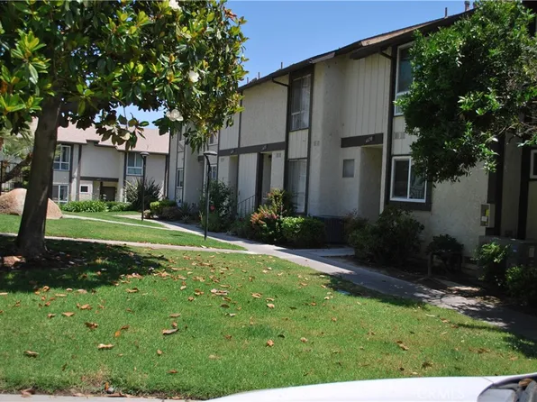 4676 Maxwell Ct, Riverside, CA 92501