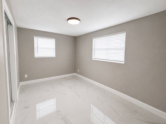 2nd image of 2610 Templewood Dr