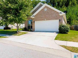 1041 Castlemaine Dr, Birmingham, AL 35226