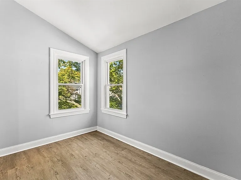 49 Parker St #2 — Photo 6