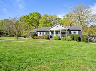 2103 Travis Rd SE, Conover, NC 28613